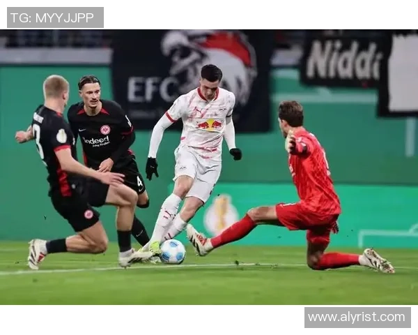 中超精彩对决拜仁大胜莱比锡乌龙球成比赛转折点战术解析