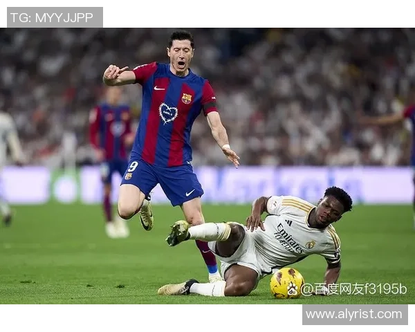 西甲激情对决巴萨狂胜切尔西帽子戏法引爆全场热潮