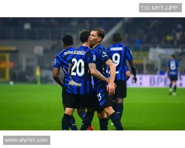 国王杯精彩对决国米逆转那不勒斯引发争议判罚全场沸腾