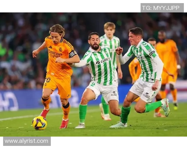 西甲精彩对决波尔图轻取那不勒斯乌龙球引发全场热议与转会传闻