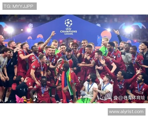 欧联杯精彩对决里昂狂胜热刺六球大战乌龙球引发全场沸腾